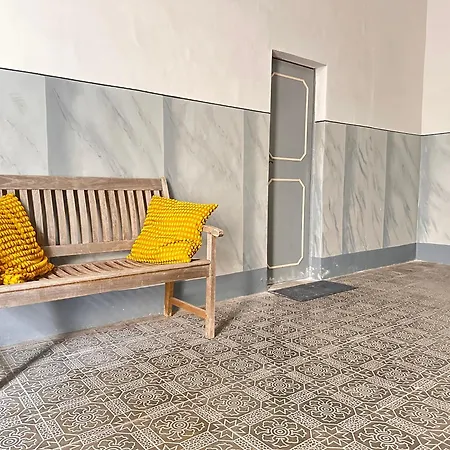 Lägenhet Lux House *