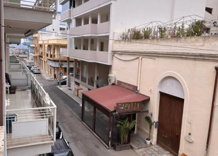 Lux House Apartment *