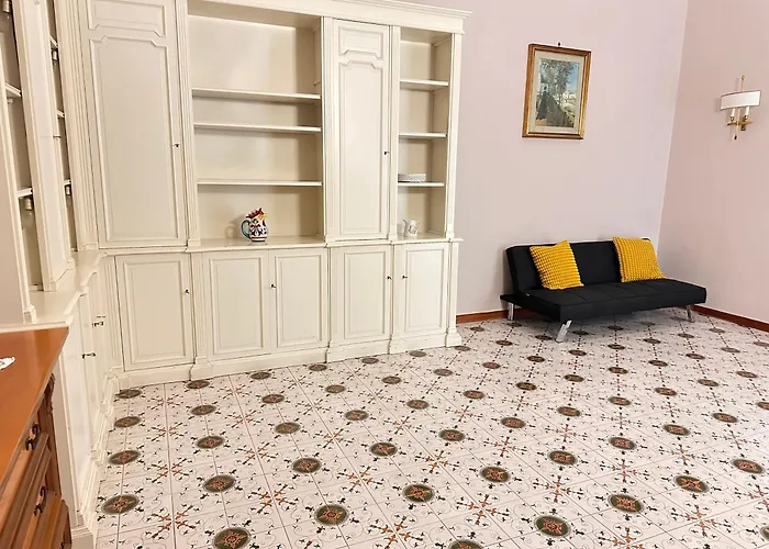 Lux House Apartment *